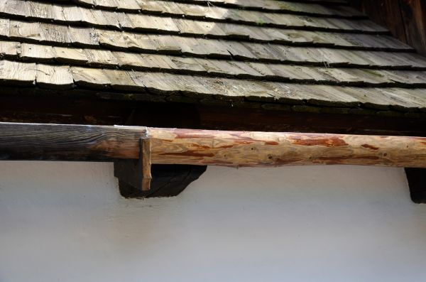Cost of Wood Gutters Installation in New Albany
