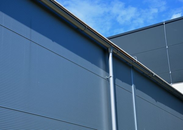Cost of Commercial Gutter Service in New Albany