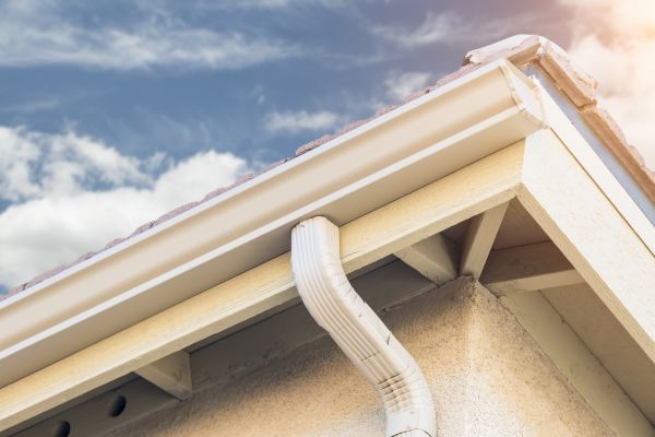 Seamless Gutter Replacement in New Albany