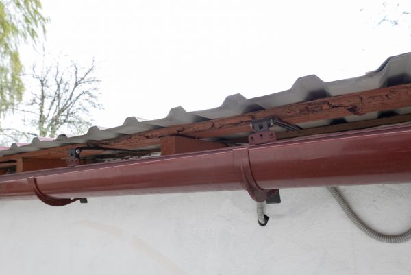 Cost of Round Gutters Installation in New Albany